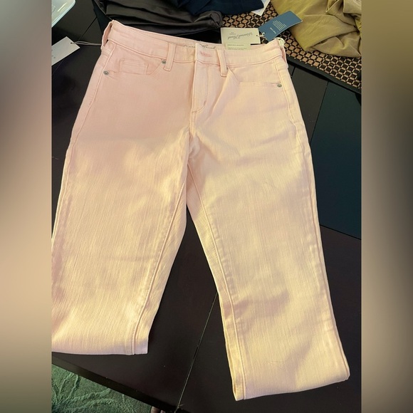 Denim - Universal thread high rise skinny women’s jeans 👖